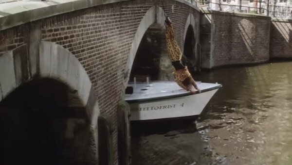 8049_amsterdamned_bridge%20on%20reguliersgracht_1.jpeg