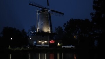 Media 8060_amsterdamned_bernissemolen_0.jpeg