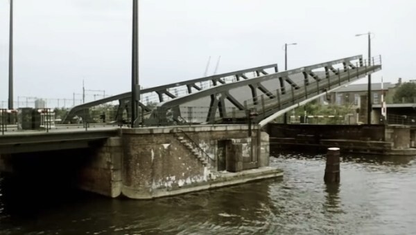 8063_amsterdamned_mariniersbrug_1.jpeg