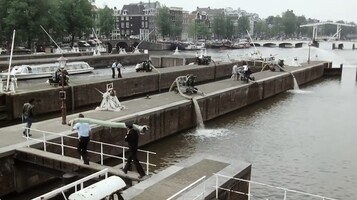 Media 8065_amsterdamned_amstelsluizen_1.jpeg