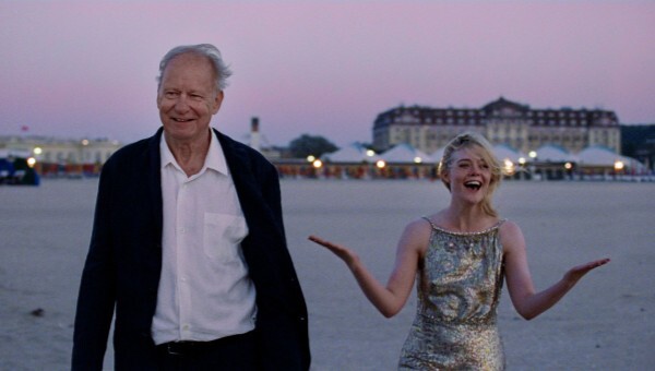 l-8078_sentimental%20value_plage%20de%20deauville_0.jpg
