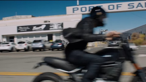 8177_venom%20(2018)_post%20of%20san%20francisco,%20pier%2050_0.jpg