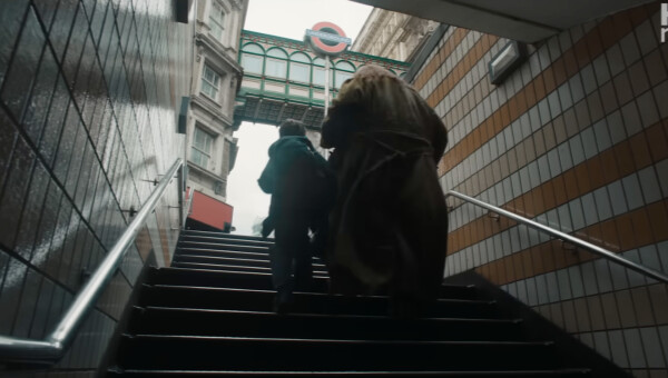 8297_harry%20potter%20adn%20the%20philosopher's%20stone_villiers%20street%20-%20underground%20station_0.png